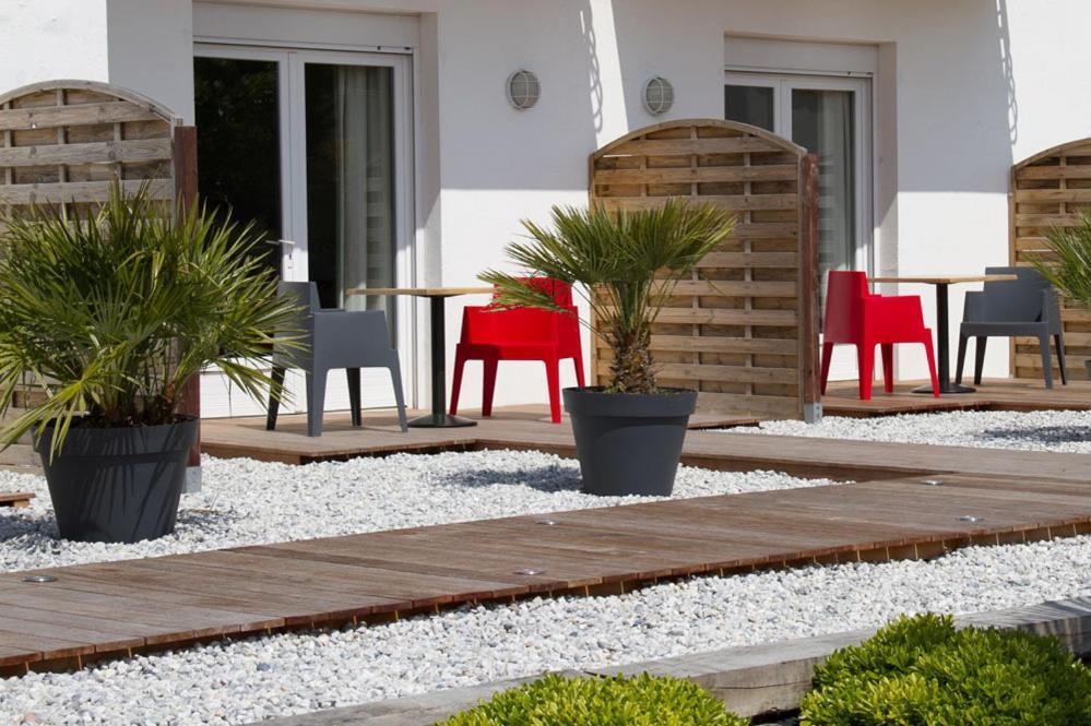 Hotel Le Vert Bois Dolus-d'Oleron Exterior photo