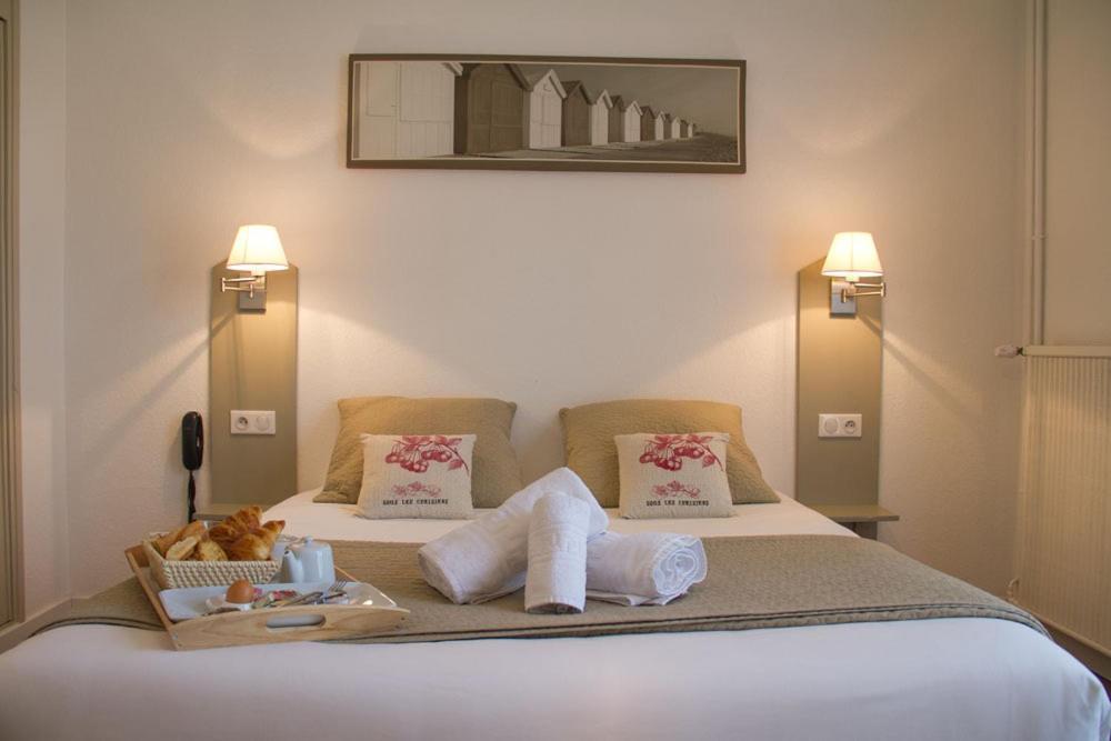 Hotel Le Vert Bois Dolus-d'Oleron Room photo