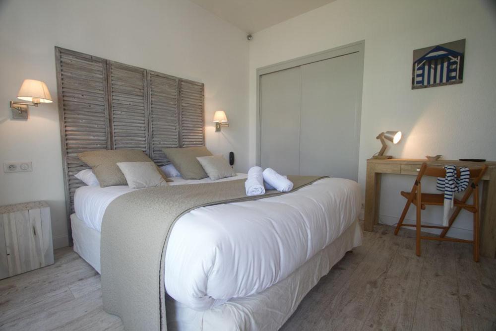 Hotel Le Vert Bois Dolus-d'Oleron Room photo