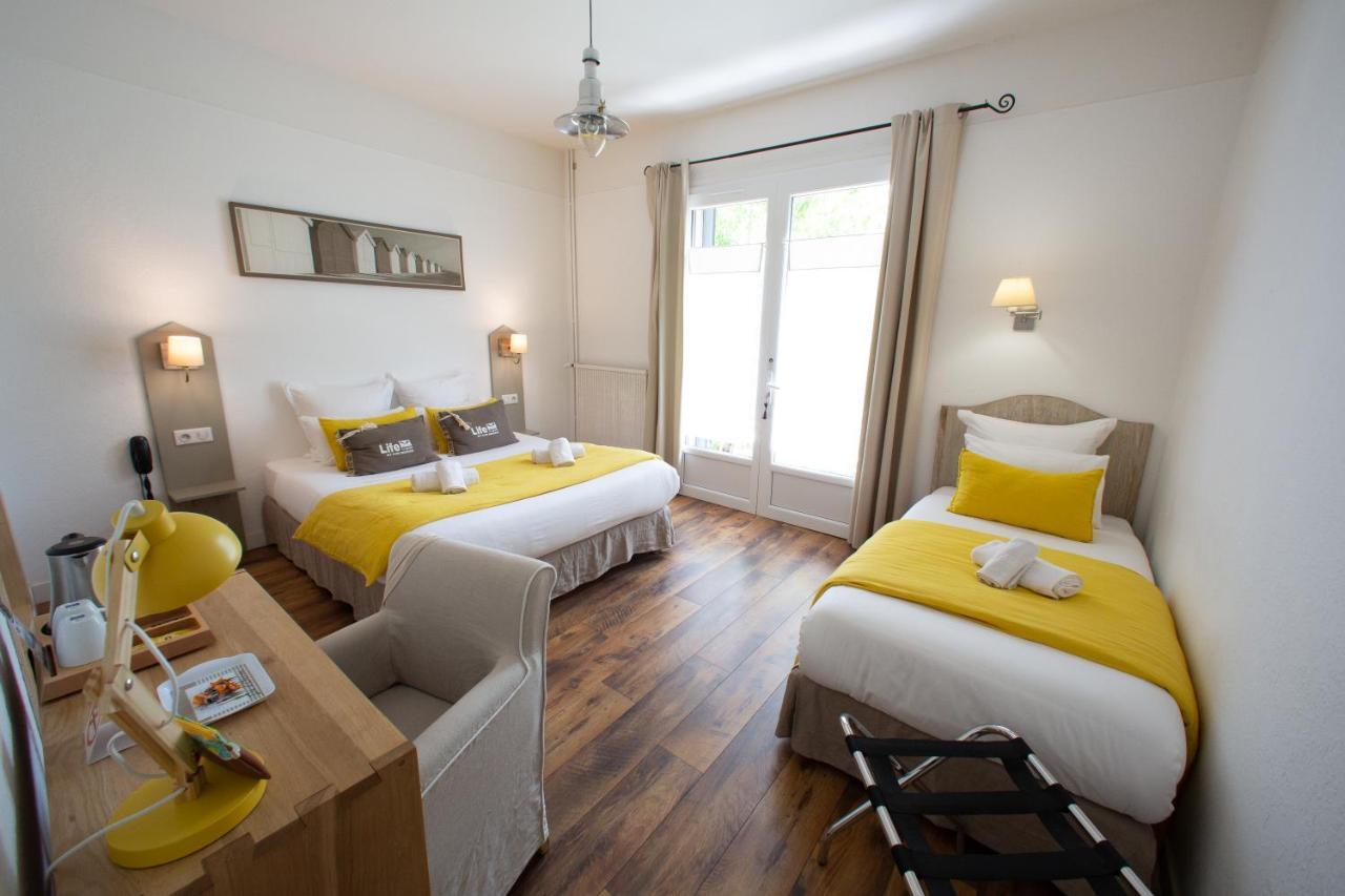 Hotel Le Vert Bois Dolus-d'Oleron Exterior photo